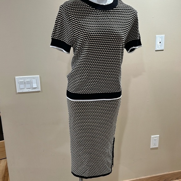 Ella Rafaella Ella Rafaela Knit Skirt Top Set - Picture 5 of 15